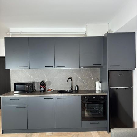 The Nest Apartment Minimalist كلوج-نابوكا المظهر الخارجي الصورة